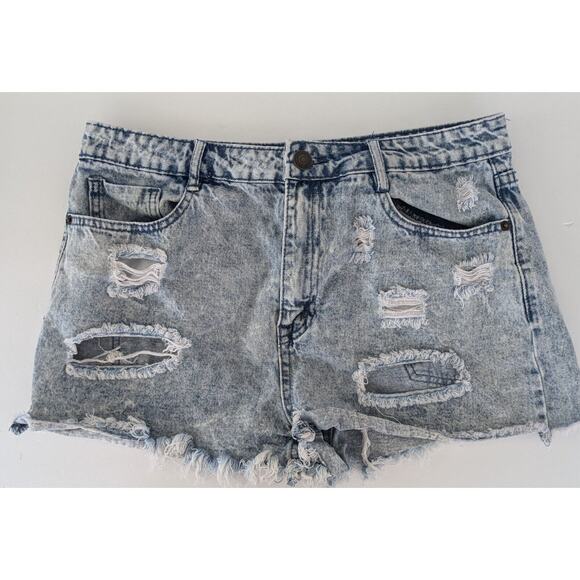 Forever 21 Women's Sz 30 Distressed Light Acid Wash Denim Jean Shorts 5 Pocket - Picture 2 of 7
